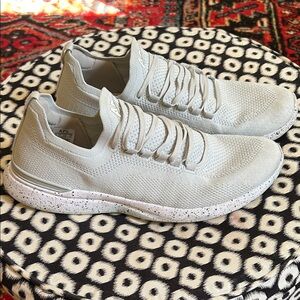 APL Techloom Breeze Gray Men's Sneakers - Size 12